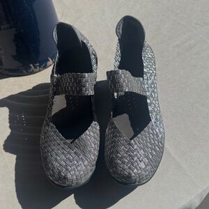 Stylish Black and Silver woven shoes Shoes 41